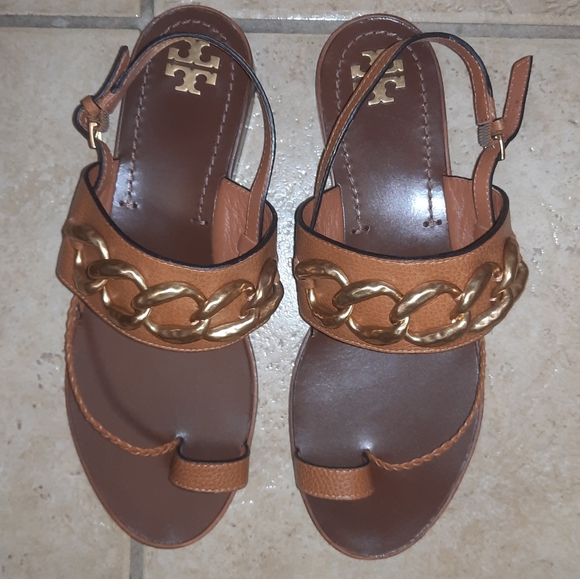 NWT!! Tori Burch Sandals - Picture 2 of 5